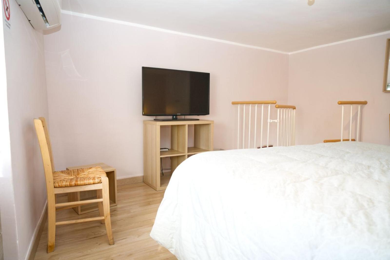 La Casuzza Di Tindaro Apartment Катания Екстериор снимка